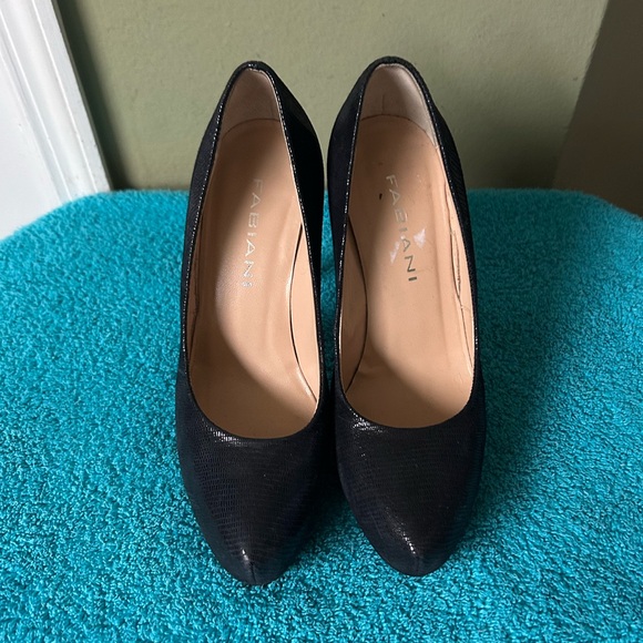 Sasha Fabiani Made in Italy Navy Blue Platform Heels - Picture 2 of 12